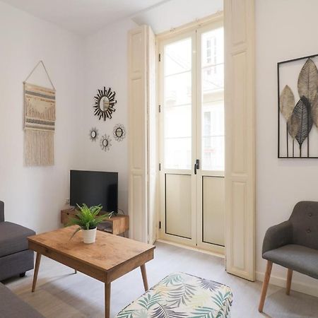 C93 - Trendy Two Bedrooms In Ollerias Malaga Bagian luar foto