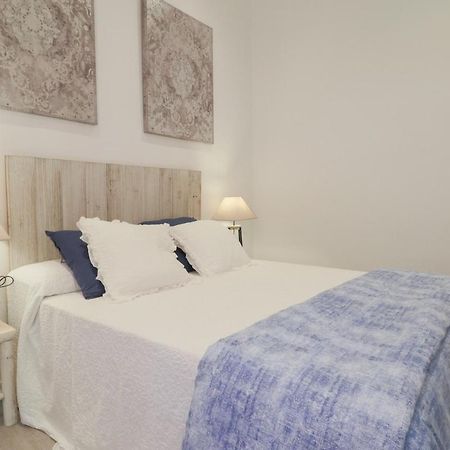 C93 - Trendy Two Bedrooms In Ollerias Malaga Bagian luar foto